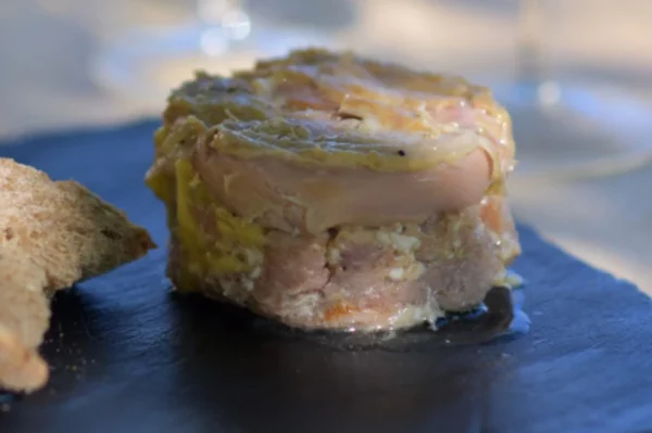 Caille maison farcie au foie gras