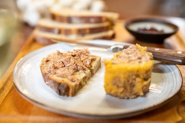 Terrine de pintade a l'armagnac