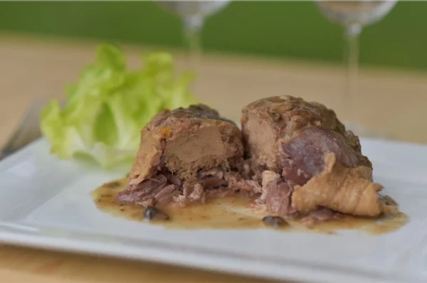 Cuisse de Canard Farcie au Foie de Canard