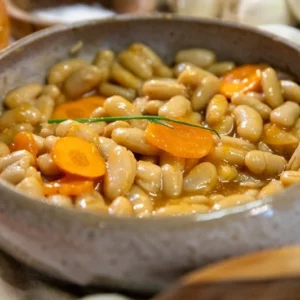 Plat cuisiné haricots blancs bio