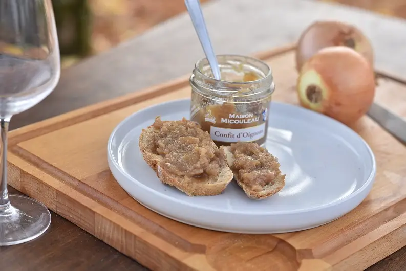 confit d'oignons