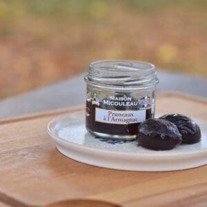 PRUNEAUX ARMAGNAC